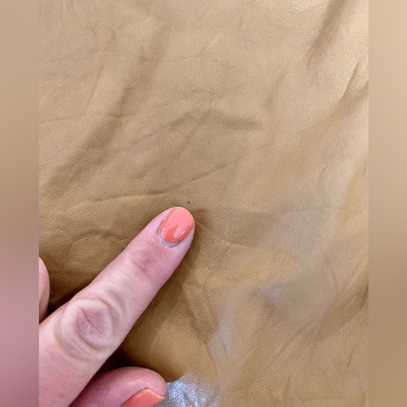 Vintage DKNY 100% Leather Jacket (L) - Picture 3 of 3